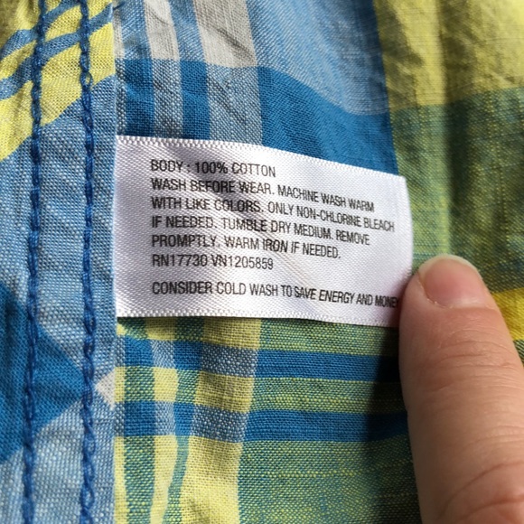 Button down top - Picture 6 of 8